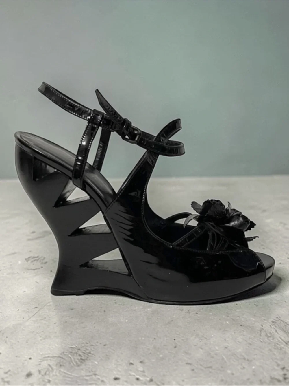 BOTTEGA VENETA Patent Leather Floral Cutout Wedge Heel Sandals 36.5